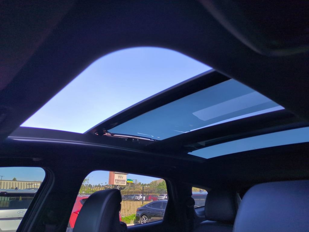 Used 2023 Kia Sportage X-Line w/ X-Line Premium Package image 18