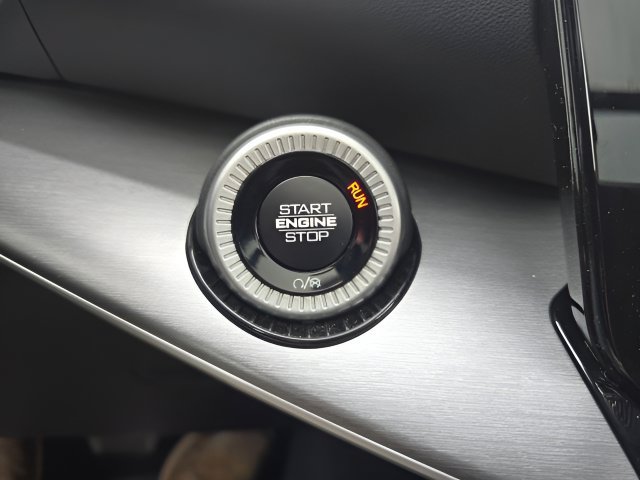 New 2026 Jeep Grand Wagoneer Limited AWD/4WD image 16