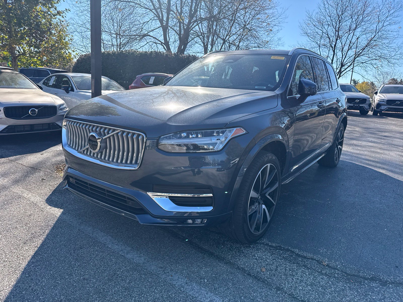 Certified 2024 Volvo XC90 B6 Plus w/ Protection Package Premier AWD/4WD image 1