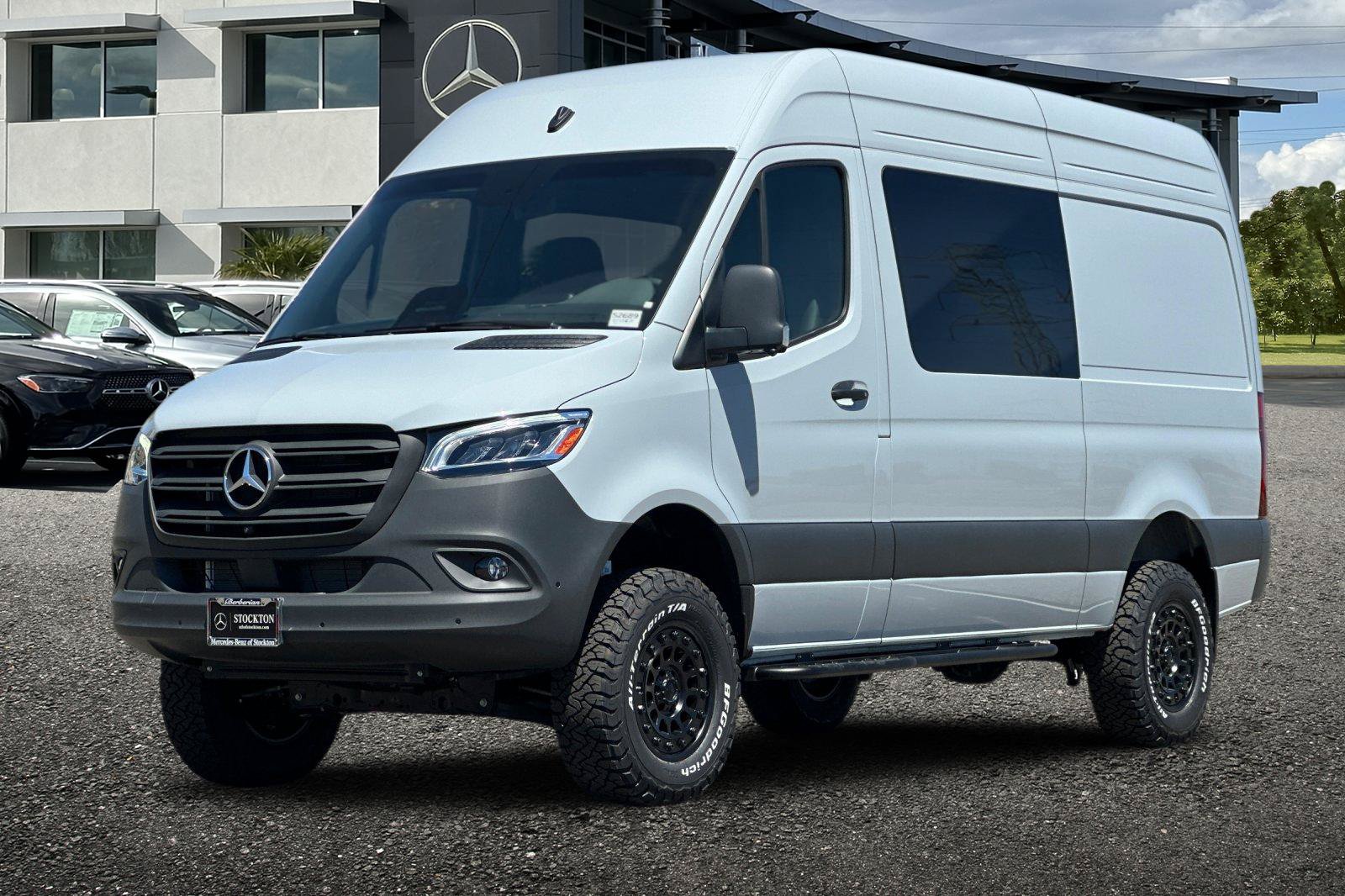 New 2026 Mercedes-Benz Sprinter 2500 image 8