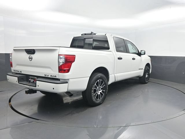 Used 2022 Nissan Titan SV AWD/4WD image 36
