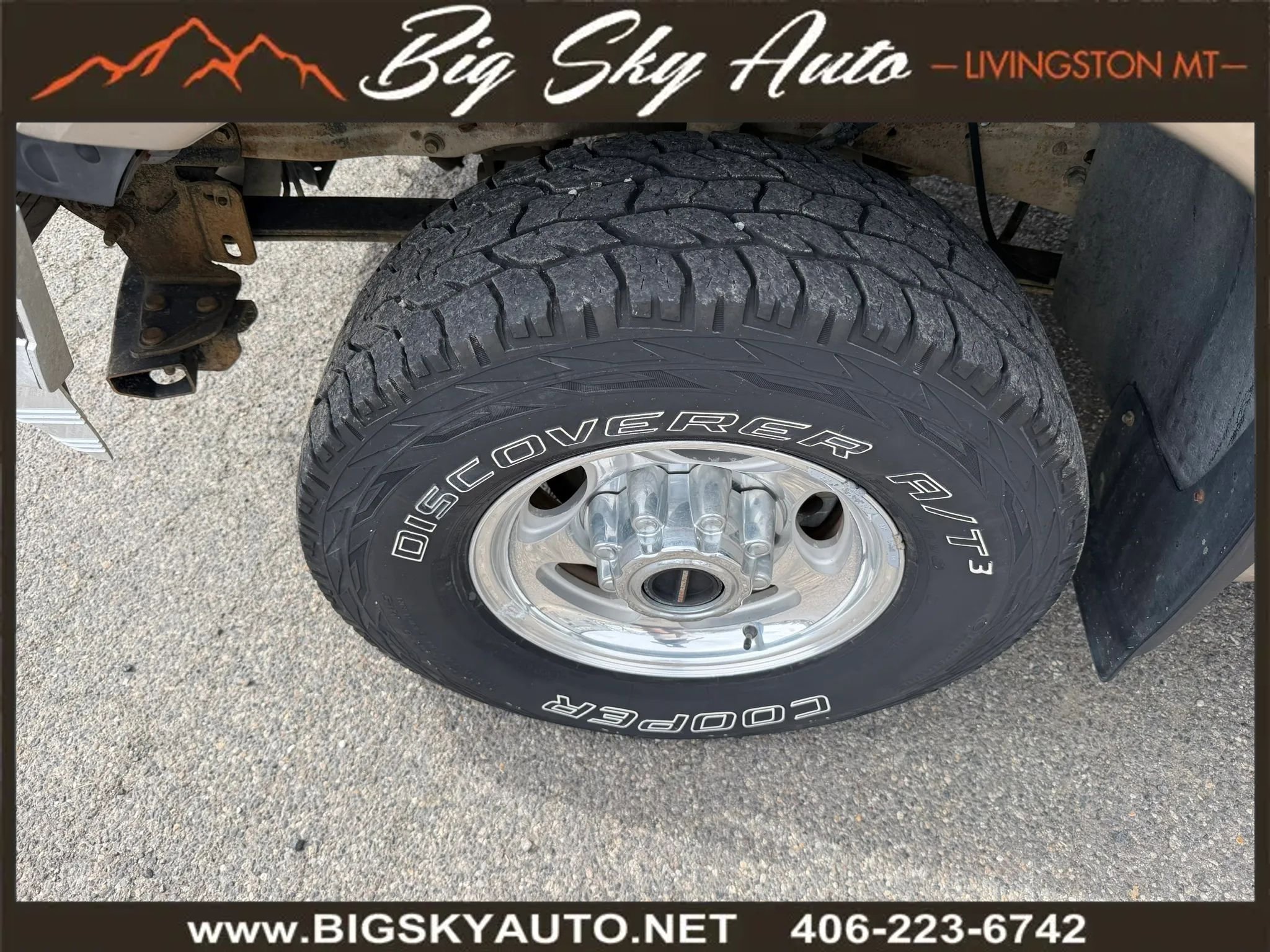 Used 2002 Ford Excursion Limited AWD/4WD image 9