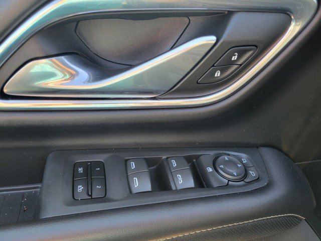 Used 2023 GMC Yukon XL SLT RWD image 12