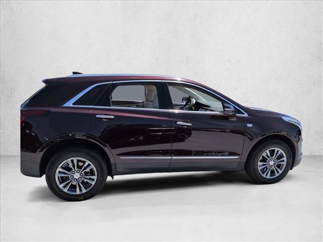 Used 2021 Cadillac XT5 Premium Luxury FWD image 4