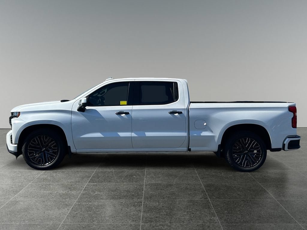 Used 2022 Chevrolet Silverado 1500 High Country w/ Technology Package AWD/4WD image 4