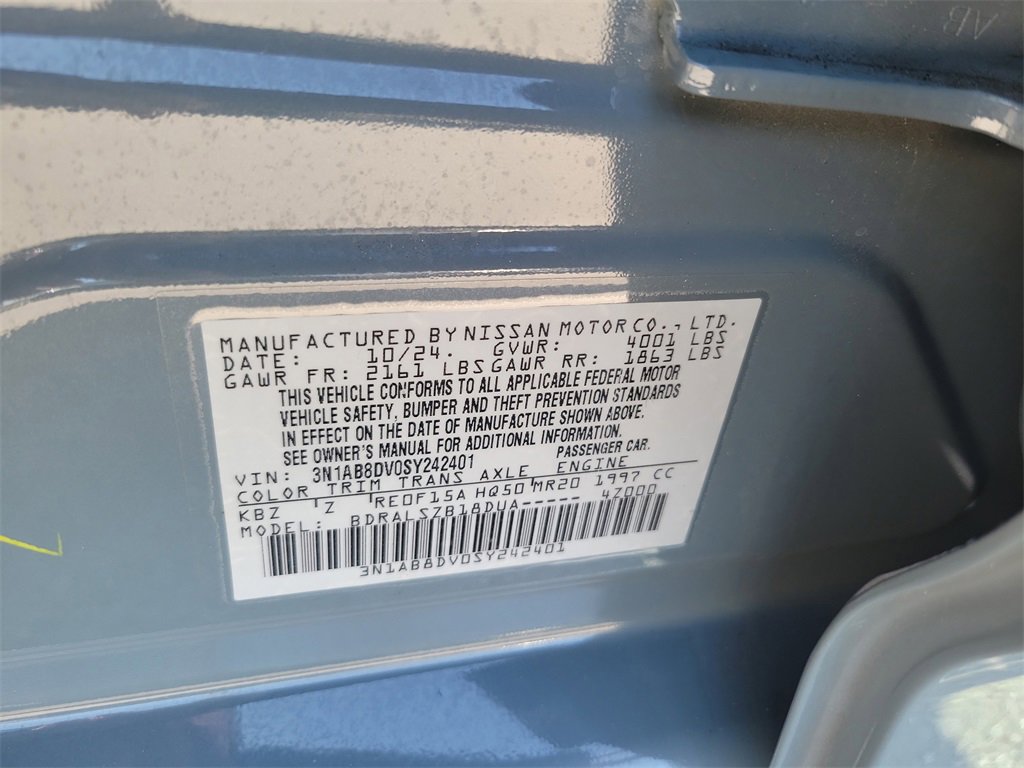 Certified 2025 Nissan Sentra SR w/ SR Premium Package image 34