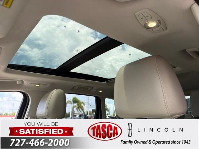 Used 2014 Ford Escape Titanium AWD/4WD image 29