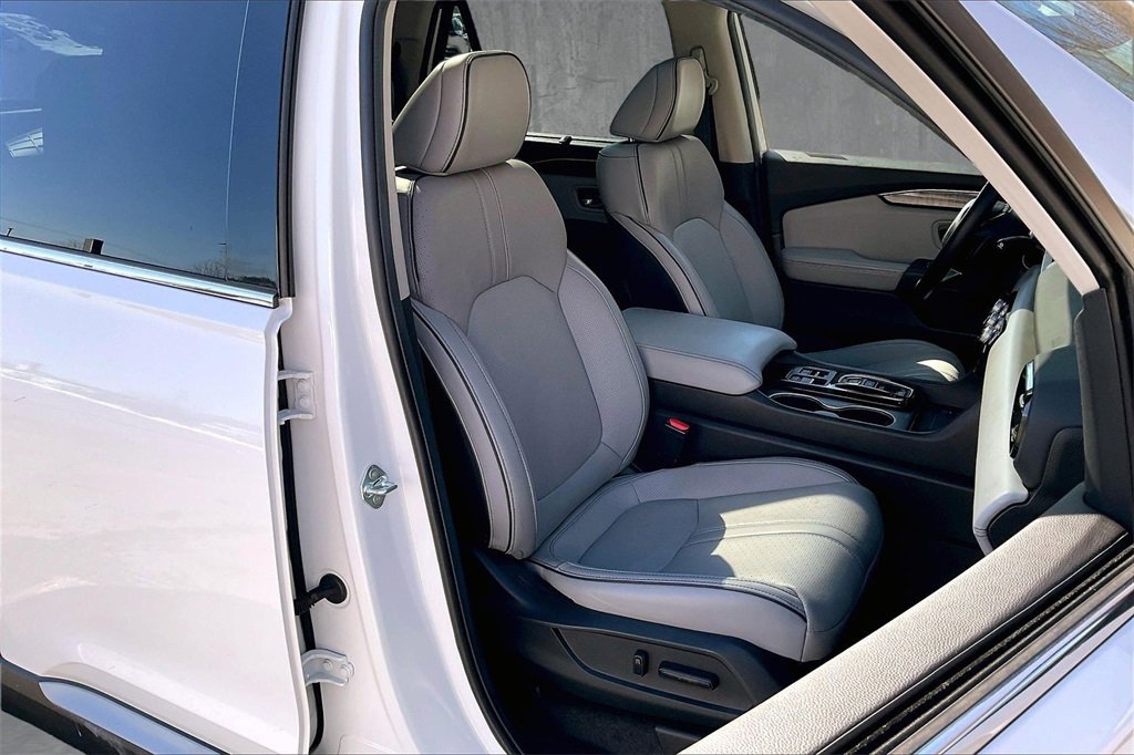 Used 2024 Honda Pilot Elite image 30