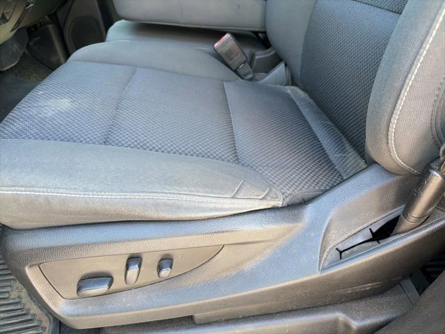 Used 2018 Chevrolet Silverado 1500 LT w/ All Star Edition AWD/4WD image 23