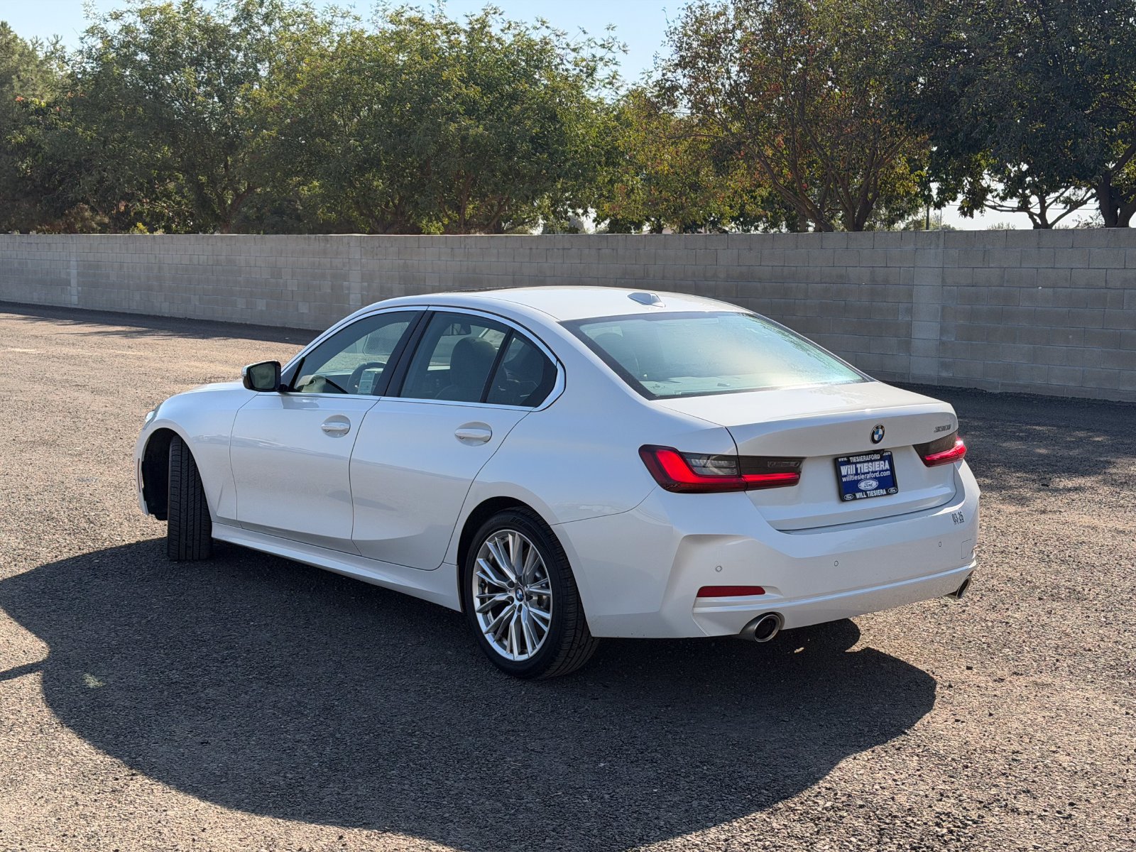 Used 2024 BMW 330i Sedan RWD image 7