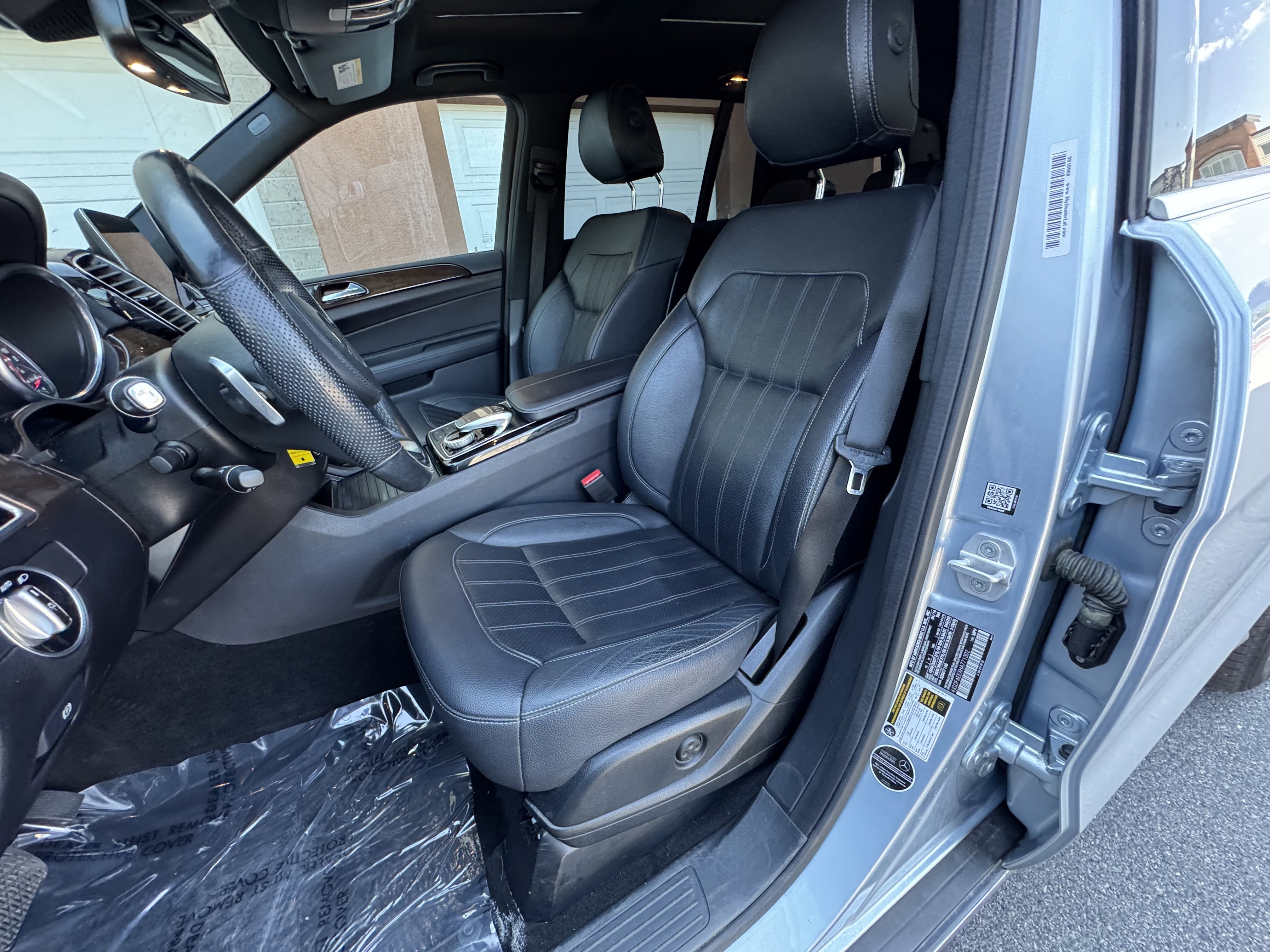 Used 2017 Mercedes-Benz GLS 450 4MATIC image 13