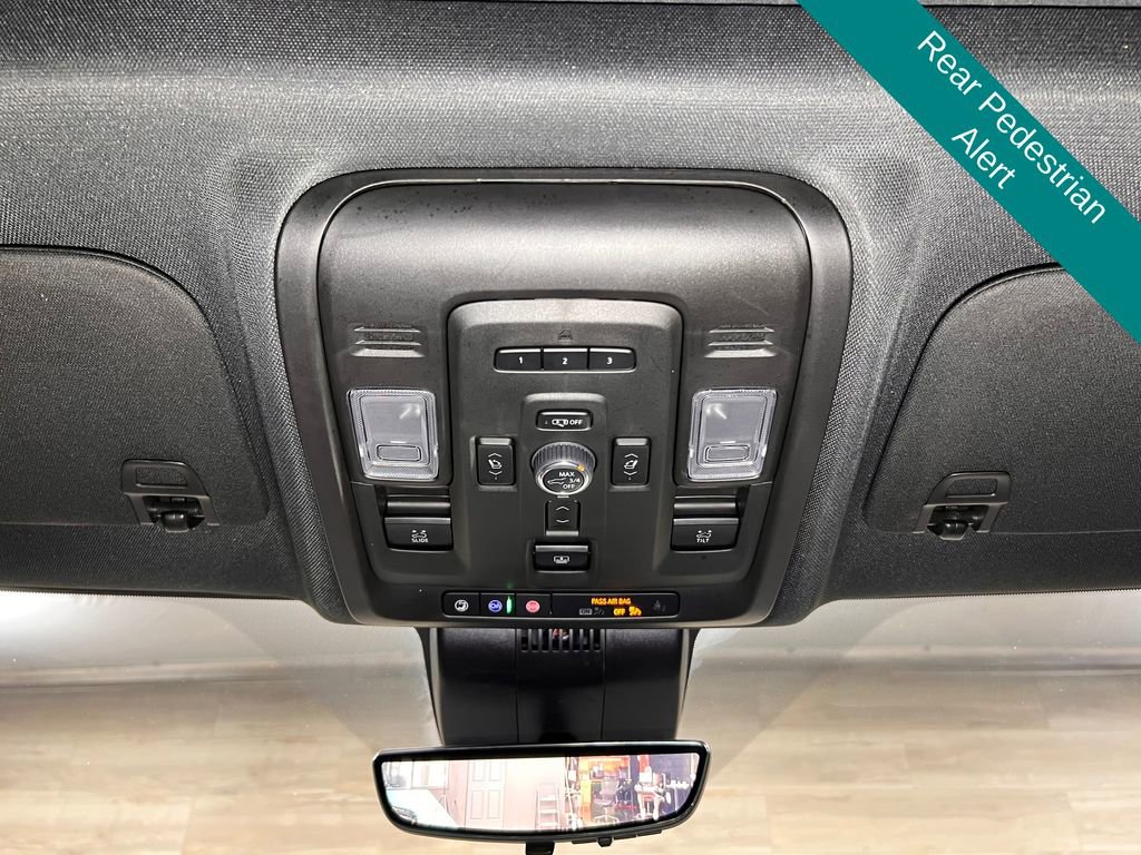 Used 2023 Chevrolet Suburban Premier AWD/4WD image 14