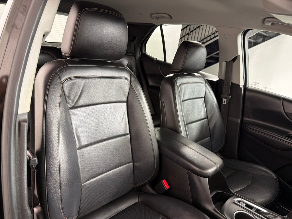 Used 2018 Chevrolet Equinox Premier FWD image 23