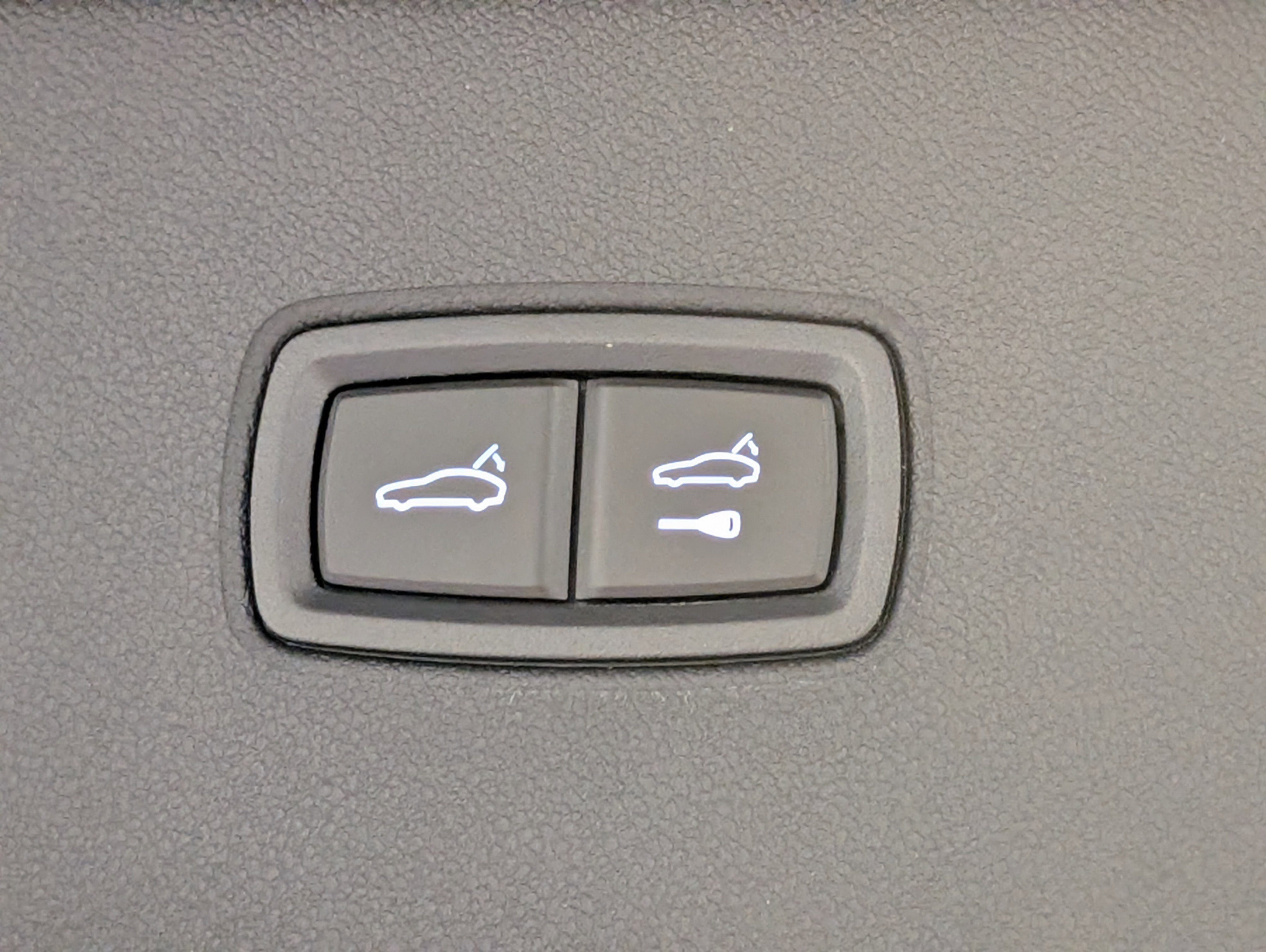 New 2026 Porsche Cayenne image 26