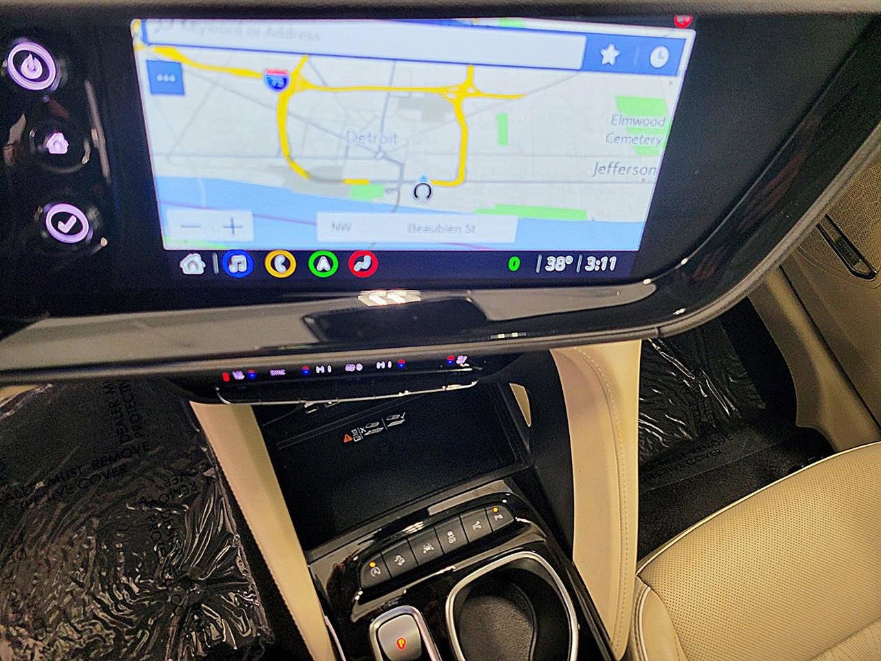 Used 2023 Buick Envision Avenir image 8