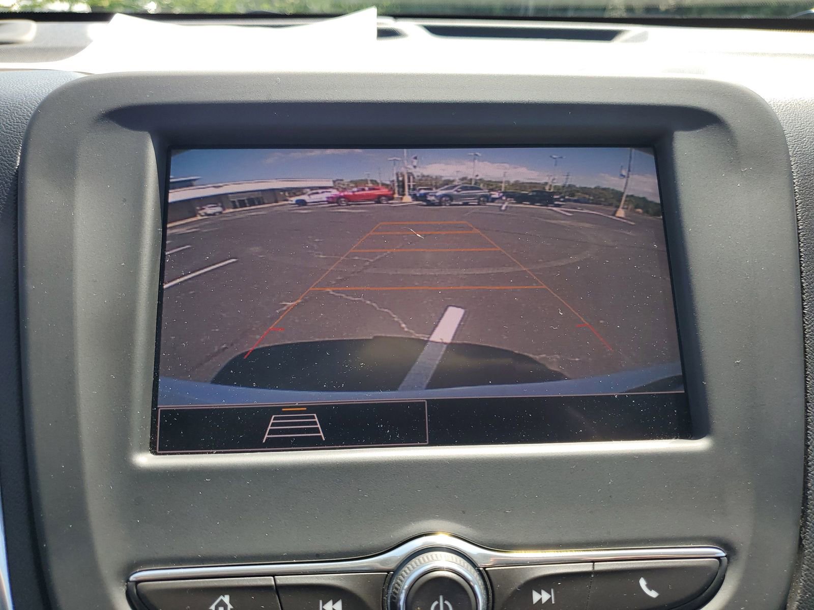 Used 2023 Chevrolet Equinox LS w/ LS Convenience Package image 17