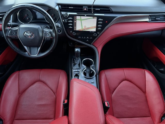 Used 2019 Toyota Camry XSE w/ Navigation Package FWD image 11