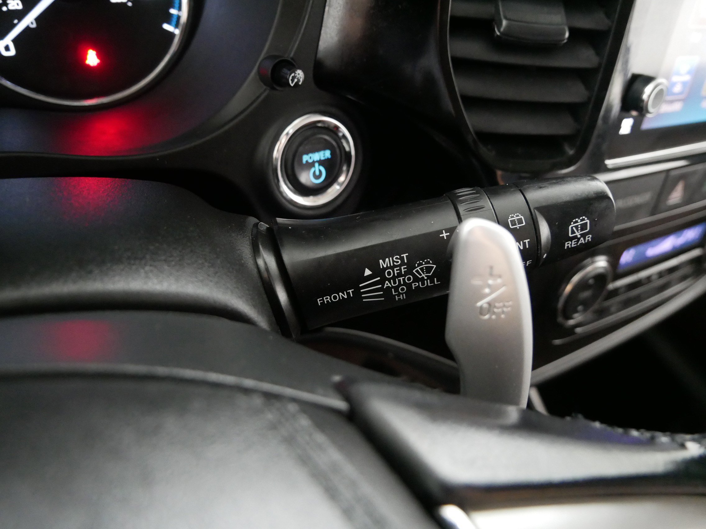 Used 2018 Mitsubishi Outlander GT image 32