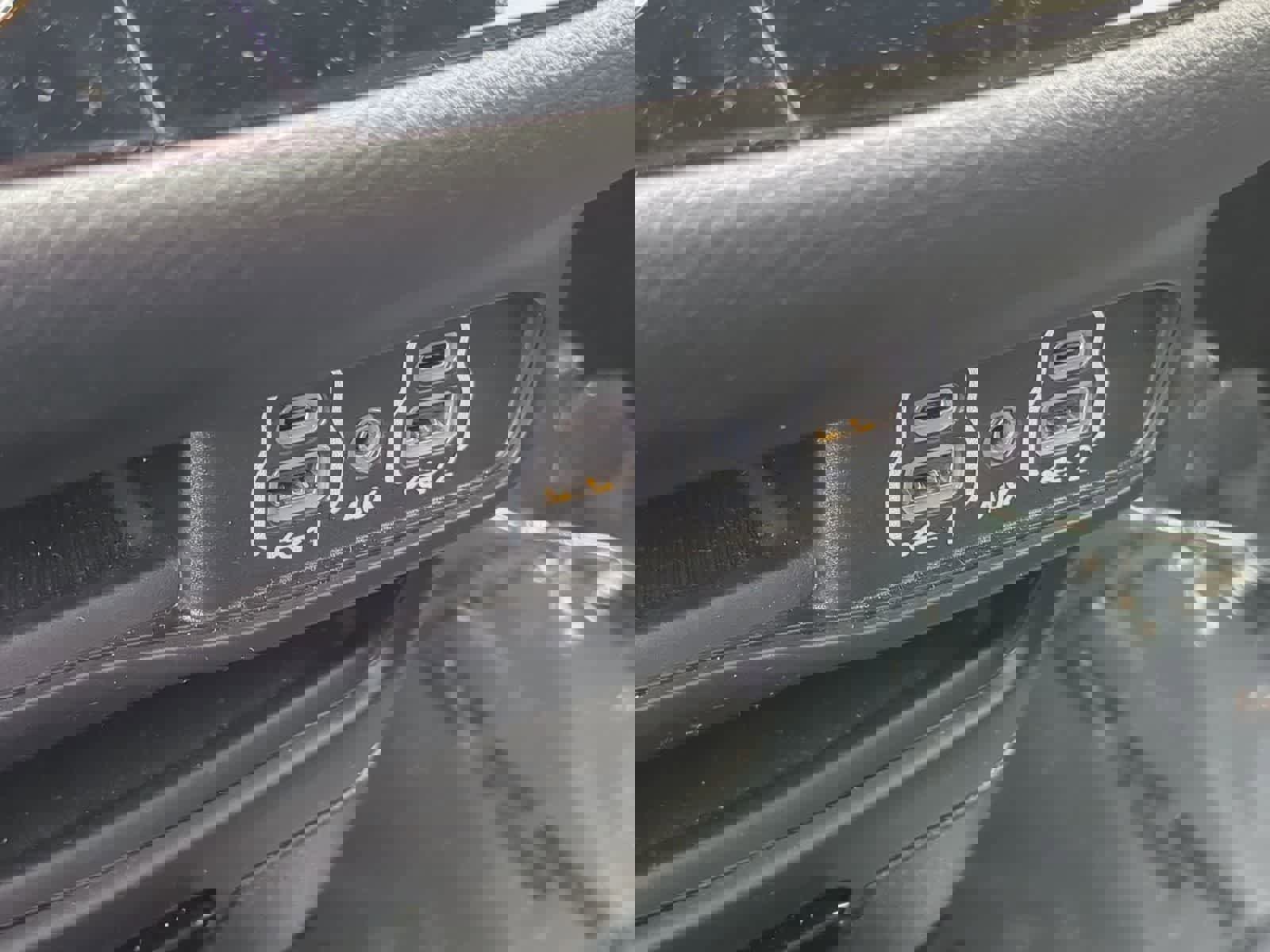 Certified 2024 Chrysler Pacifica Touring-L w/ S Appearance Package image 29