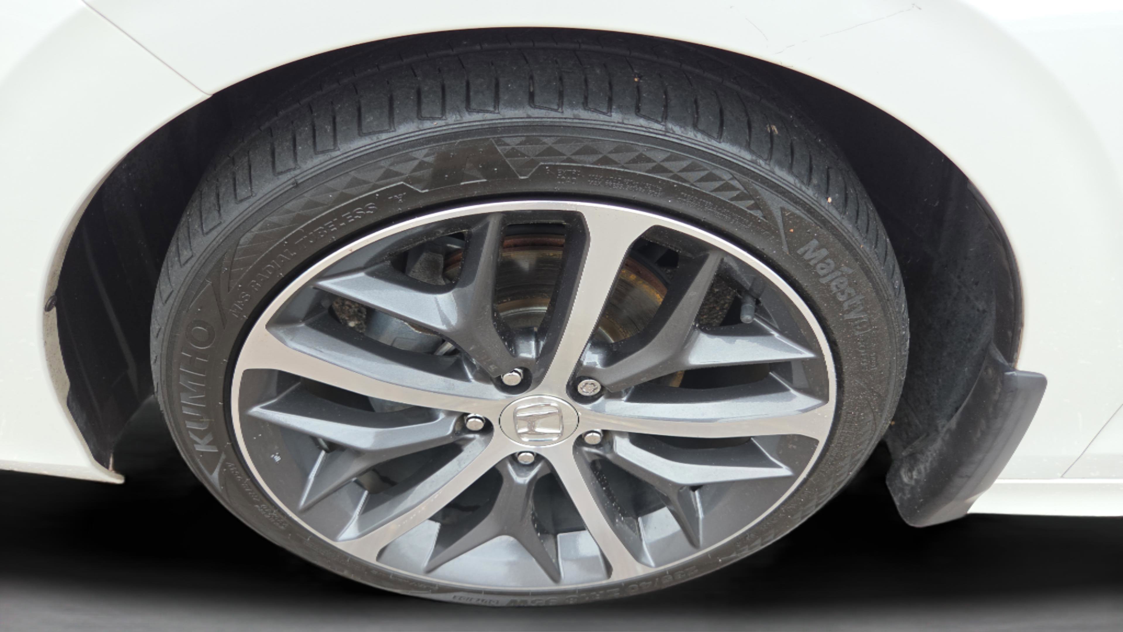 Used 2023 Honda Civic Touring image 11