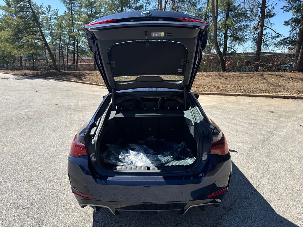 New 2026 BMW i4 xDrive40i AWD/4WD image 23