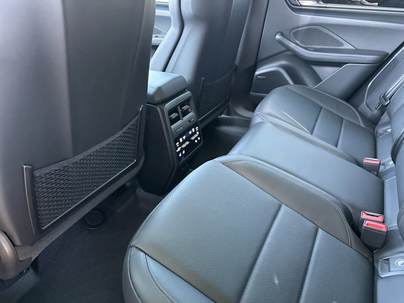 New 2026 Porsche Macan Electric RWD image 13