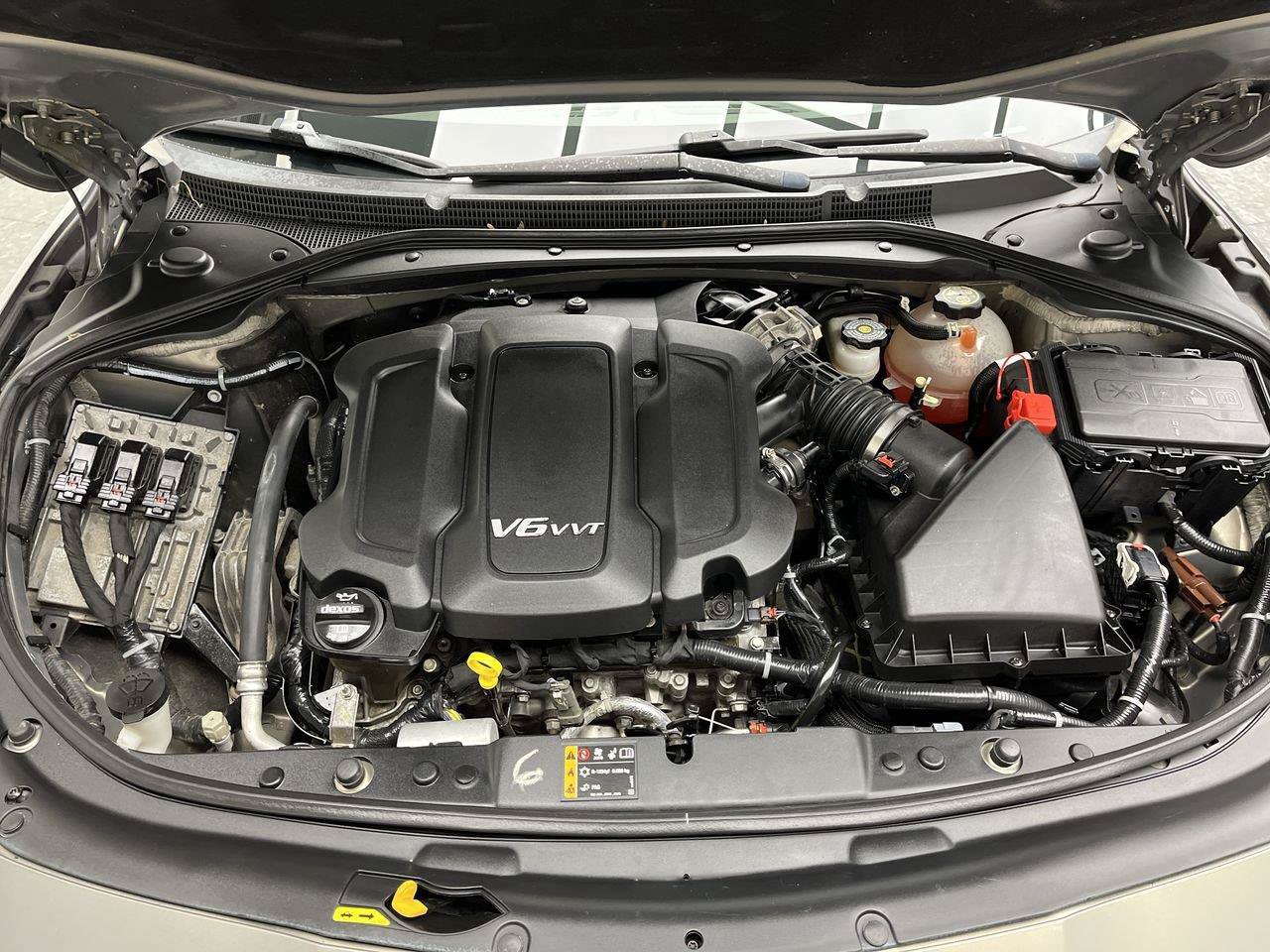 Used 2017 Buick LaCrosse Essence FWD image 27