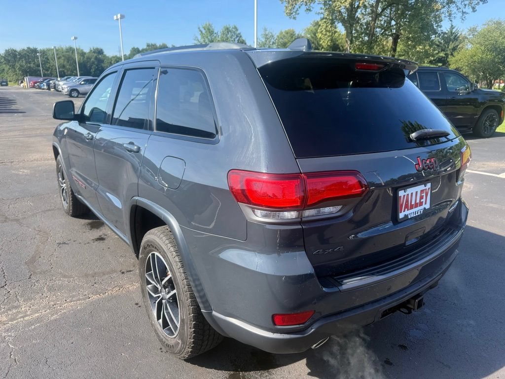 Used 2018 Jeep Grand Cherokee Trailhawk w/ Trailhawk Luxury Group AWD/4WD image 6