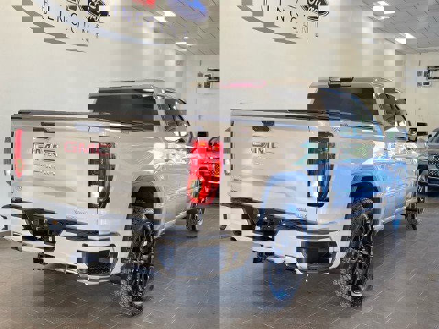 Used 2022 GMC Sierra 1500 Elevation AWD/4WD image 9