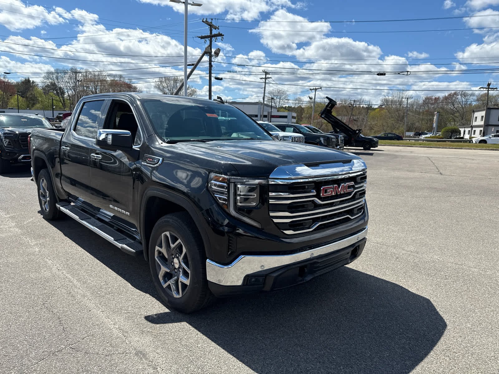 New 2026 GMC Sierra 1500 SLT w/ SLT Premium Plus Package AWD/4WD image 7