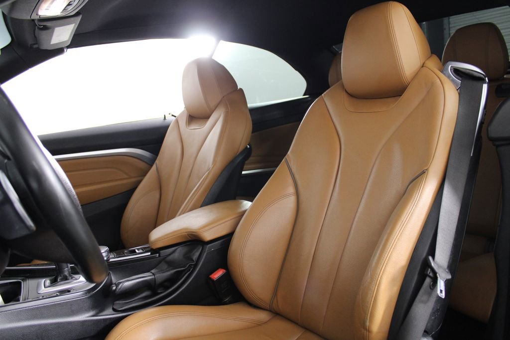 Used 2018 BMW 430i xDrive Convertible w/ Premium Package image 18