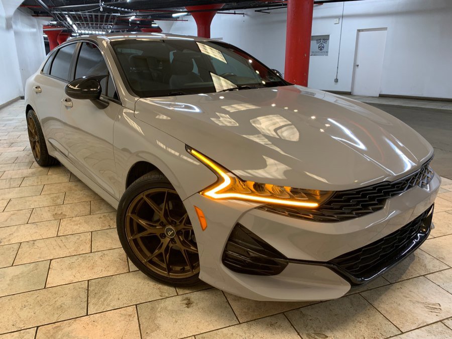 Used 2022 Kia K5 GT-Line FWD image 2