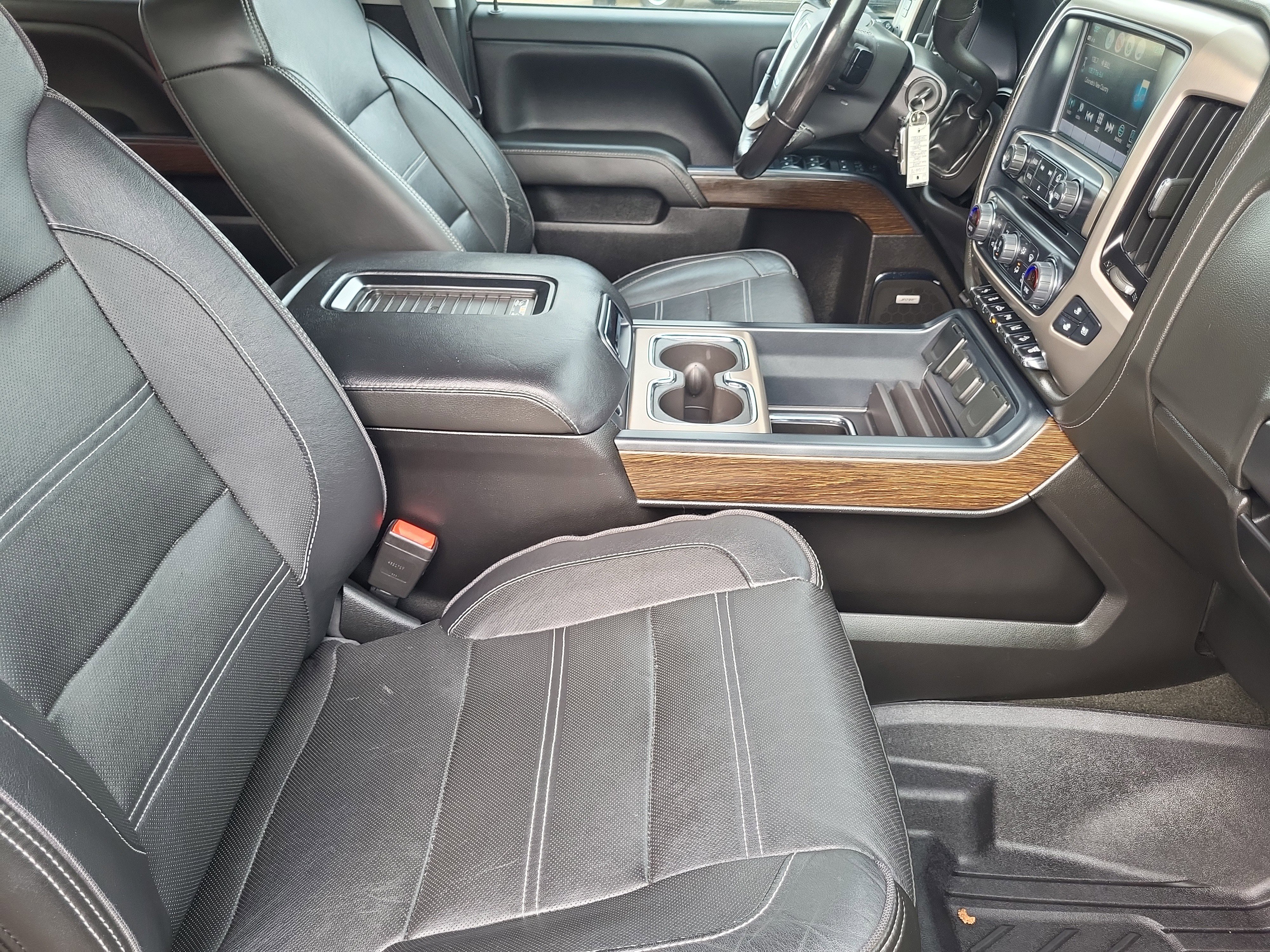 Certified 2018 GMC Sierra 2500 Denali w/ Duramax Plus Package image 10