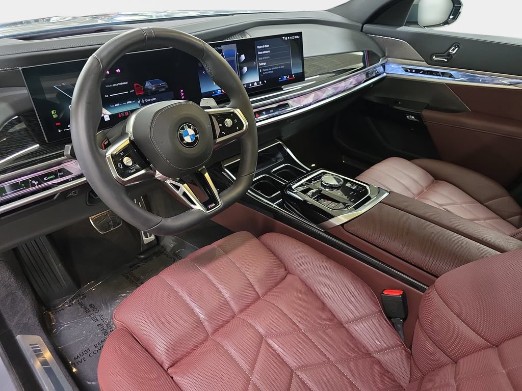 Used 2026 BMW 740i RWD image 19