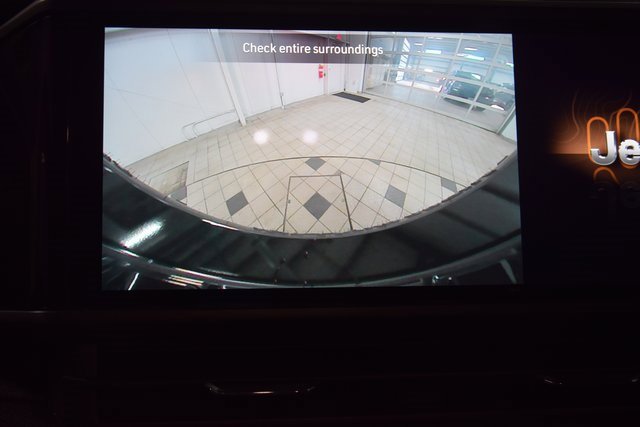 Used 2025 Jeep Wrangler Sport image 45