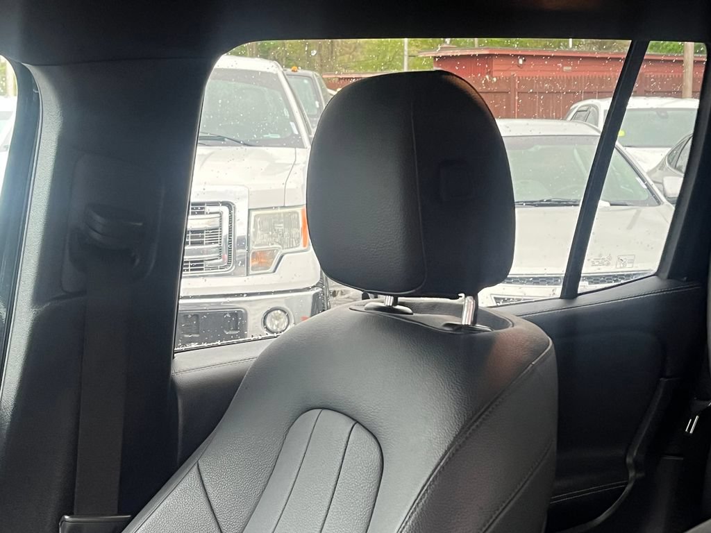 Used 2025 Mercedes-Benz GLB 250 4MATIC image 26