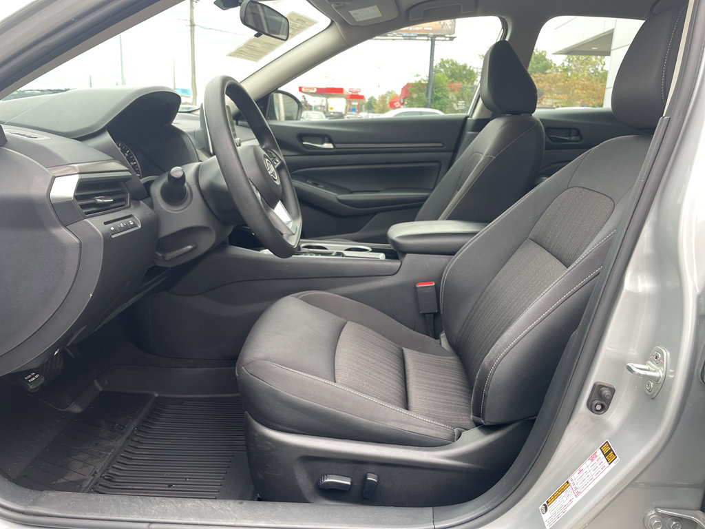 Certified 2024 Nissan Altima 2.5 SV image 10