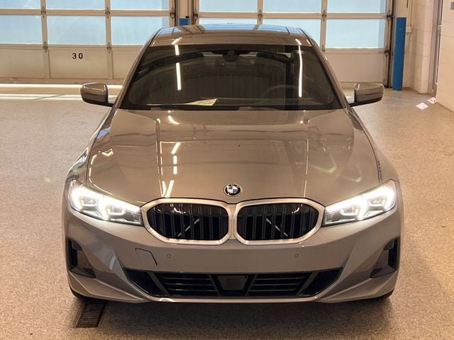 New 2026 BMW 330i xDrive Sedan w/ Premium Package AWD/4WD image 3