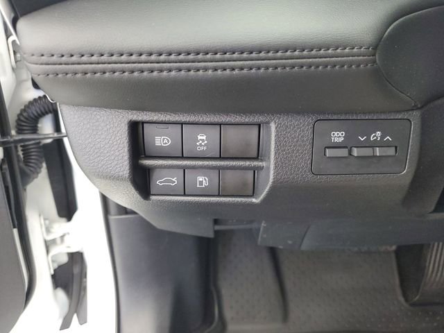 Used 2022 Toyota Avalon XLE FWD image 30