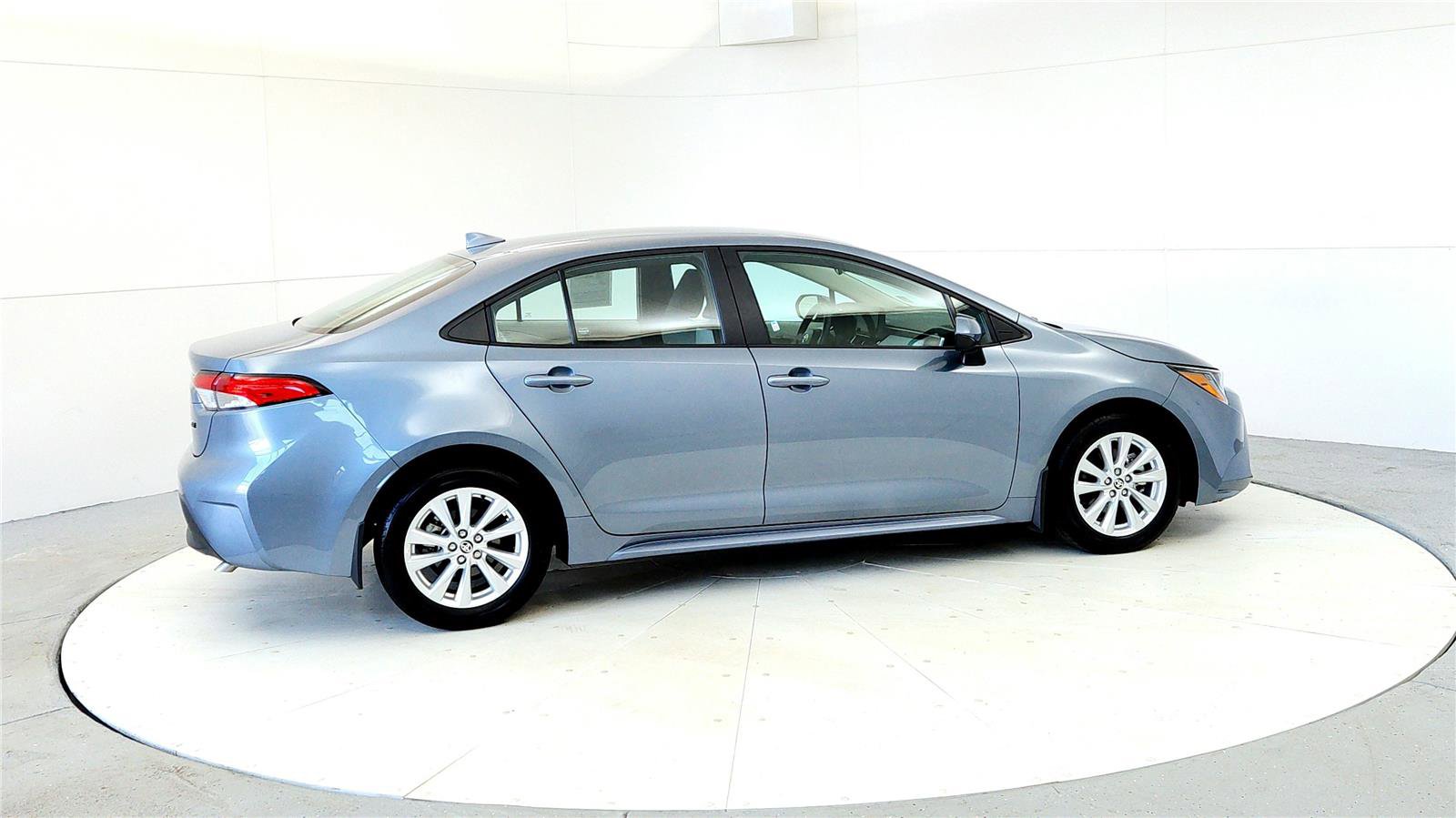 Certified 2025 Toyota Corolla LE w/ LE Premium Package image 6