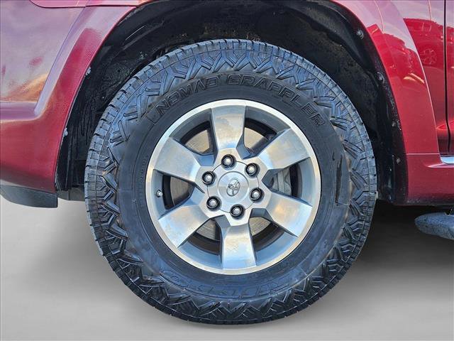 Used 2011 Toyota 4Runner SR5 image 26