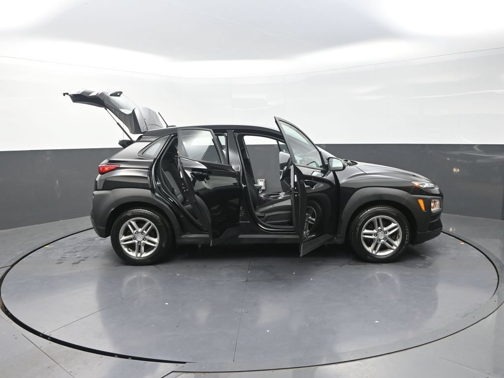 Used 2021 Hyundai Kona SE AWD/4WD image 36