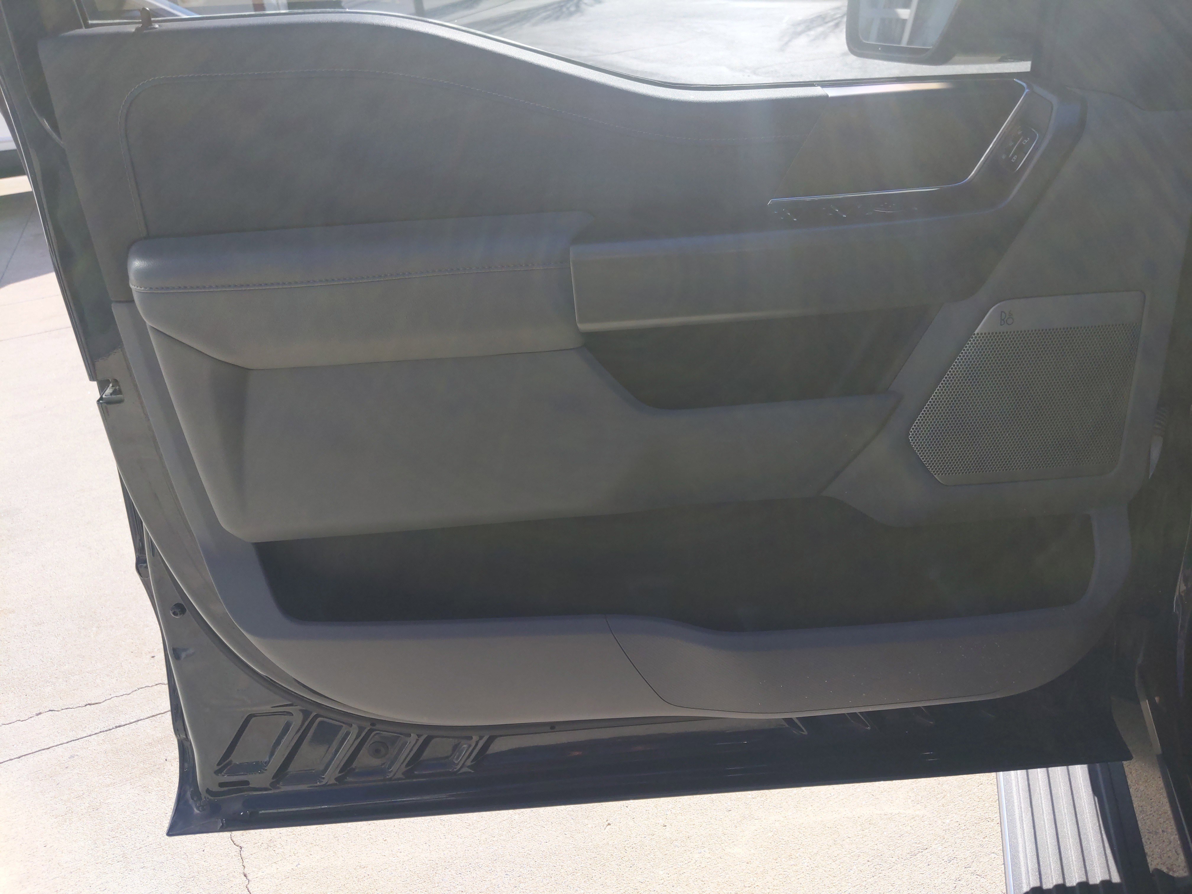 Used 2021 Ford F150 Lariat w/ Equipment Group 502A High image 12