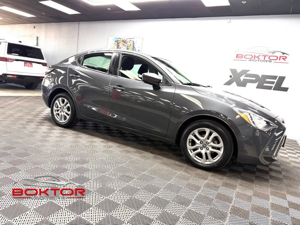 Used 2017 Toyota Yaris iA FWD image 1