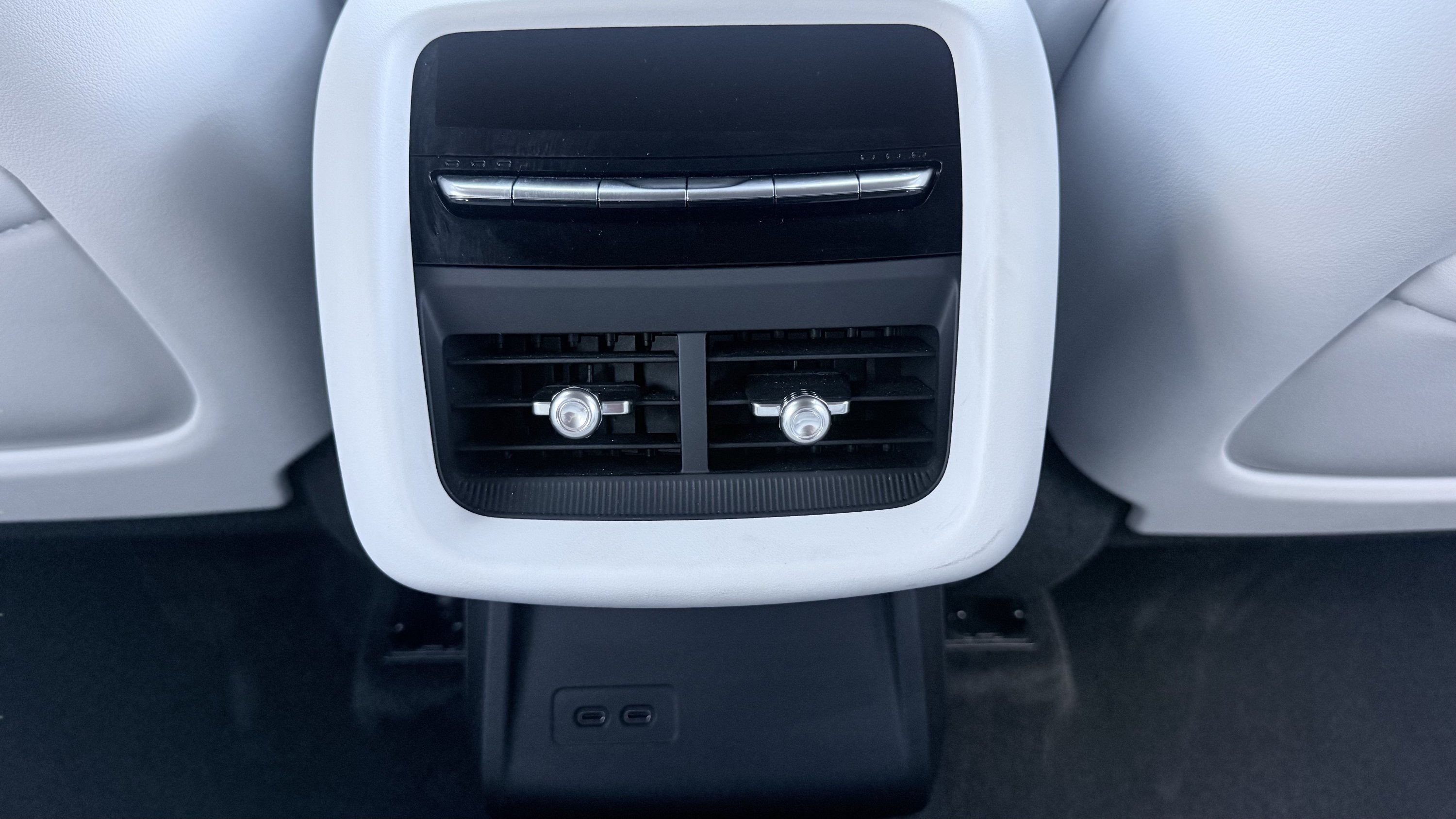 Used 2024 Cadillac Lyriq Luxury RWD image 60
