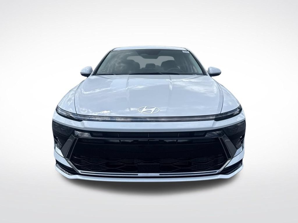 New 2026 Hyundai Sonata SEL FWD image 2