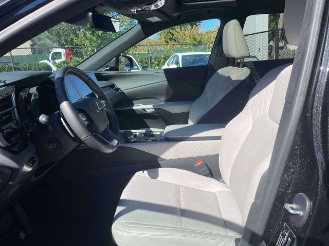 Used 2024 Lexus RX 350 Premium w/ Accessory Package (Z1) AWD/4WD image 17