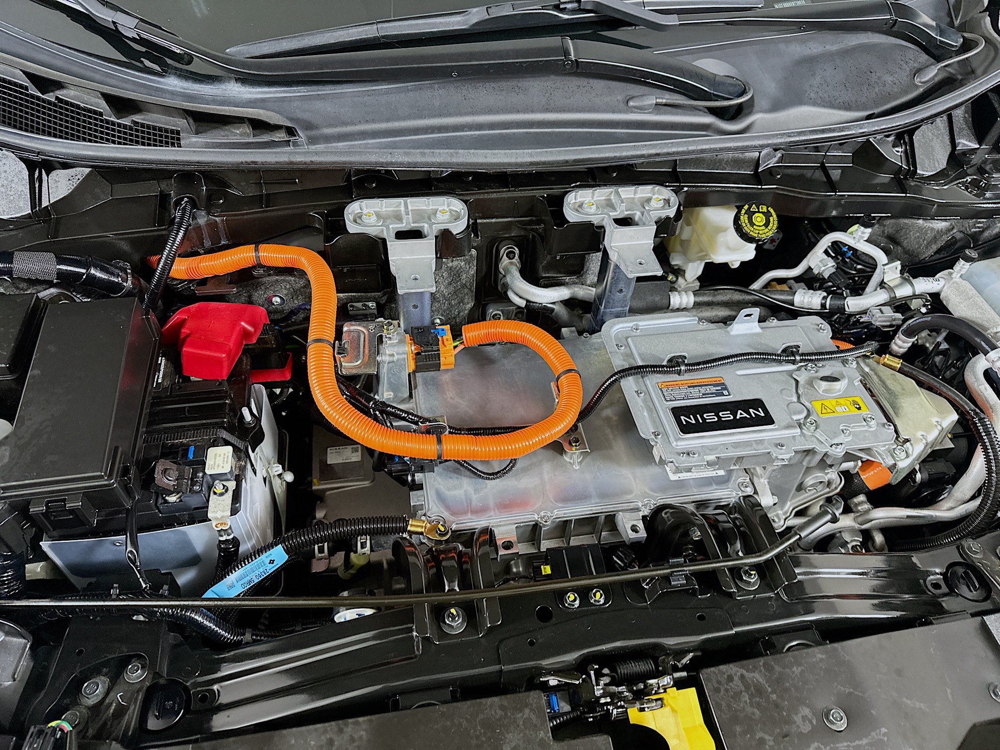 Used 2024 Nissan Ariya AWD image 32