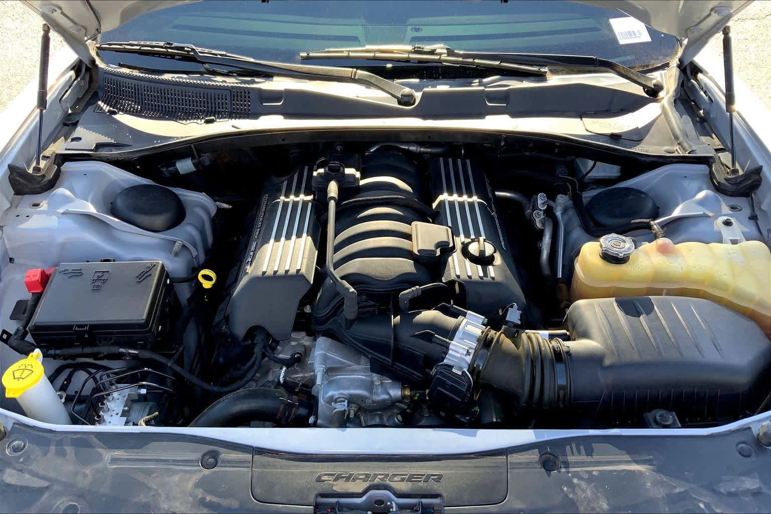 Used 2022 Dodge Charger Scat Pack w/ Driver Convenience Group RWD image 32