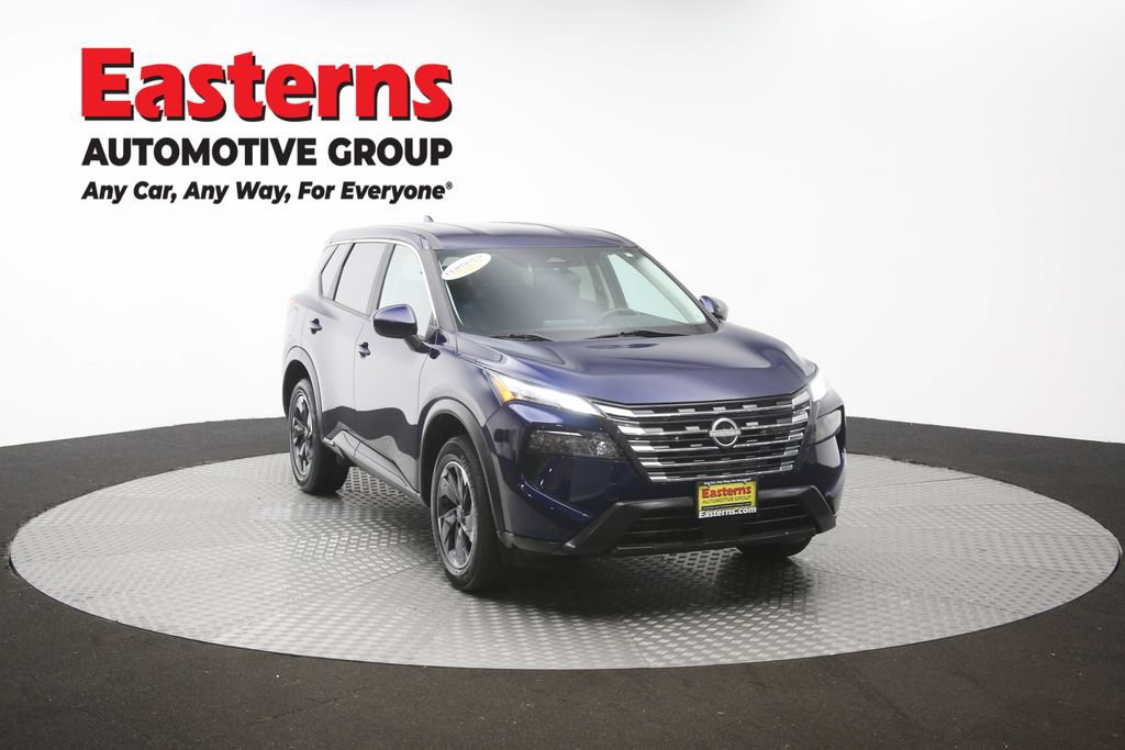 Used 2024 Nissan Rogue SV AWD/4WD image 50